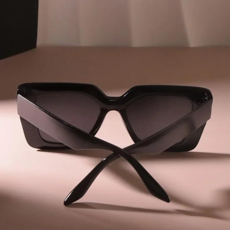 Stylish Square Sunglasses Women Men Vintage Brand Mirror Lens Simple Sun Glasses Female Male Cool Colors Oculos De Sol