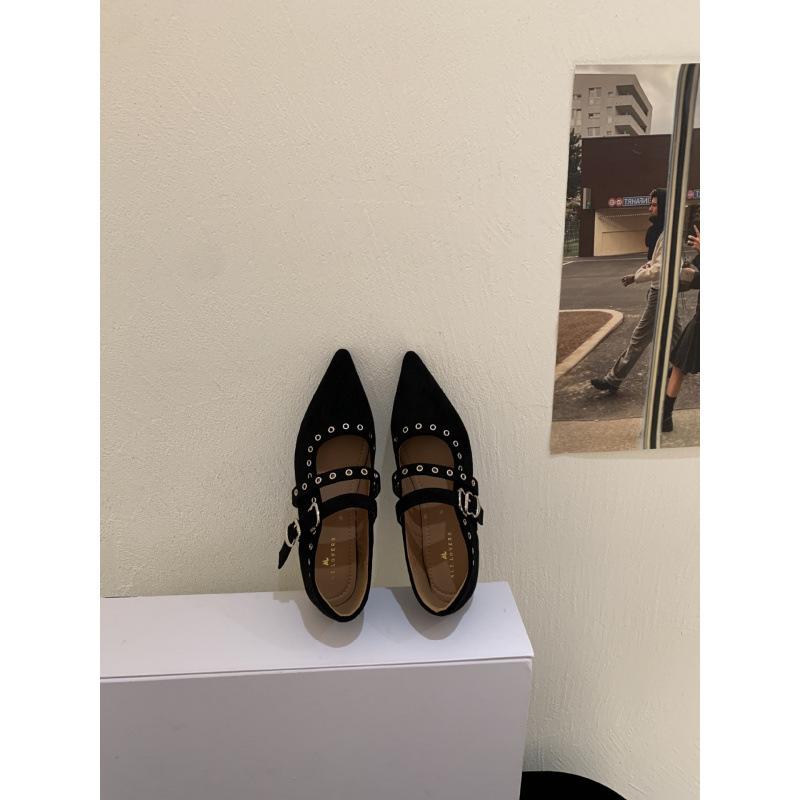 French 2025 spring and autumn new with skirt Mary Jane evening shoes inner height increase pointed suede single shoes women's shoes