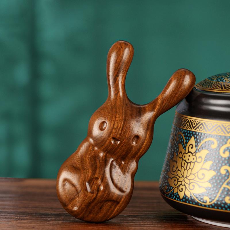 Sandalwood Cute Rabbit Massage Comb Head Face Nose Eye Neck Scraping Comb Anti-static Acupoint Meridian Massage Comb