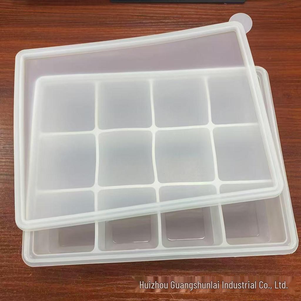 Silicone Ice Cube Tray with Lid: 4-Grid Frozen Soup & Food Storage Box