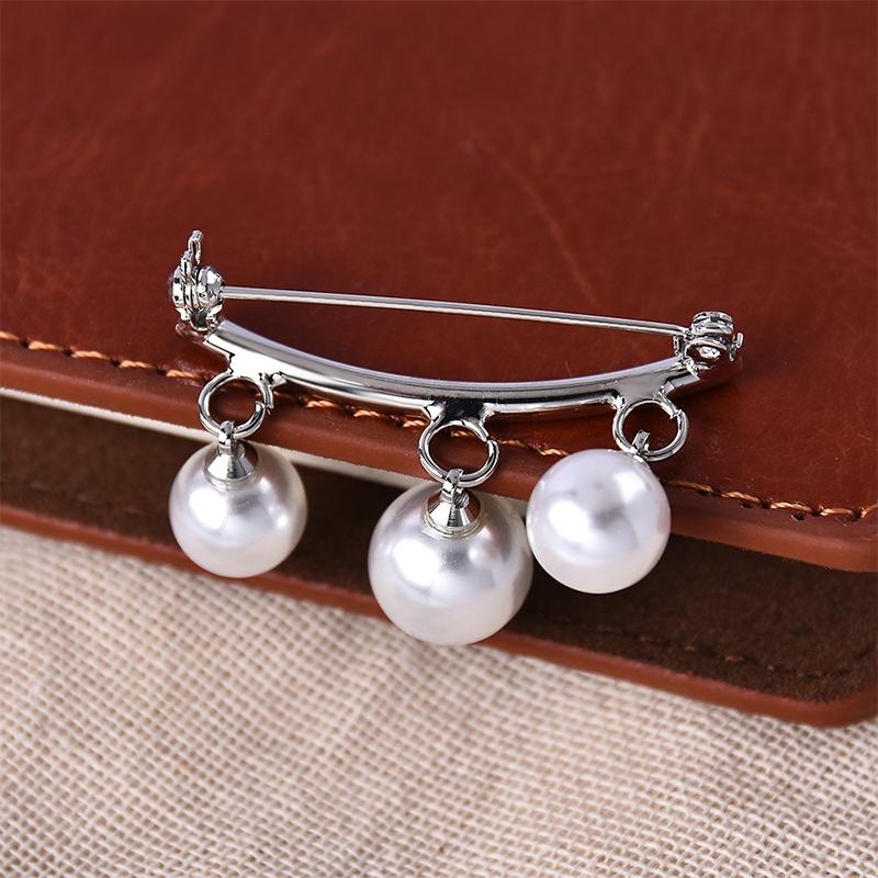 Pearl Fixed Strap Pendant Brooch, Safety Pin Design, Sweater Cardigan Clip Decoration Brooch