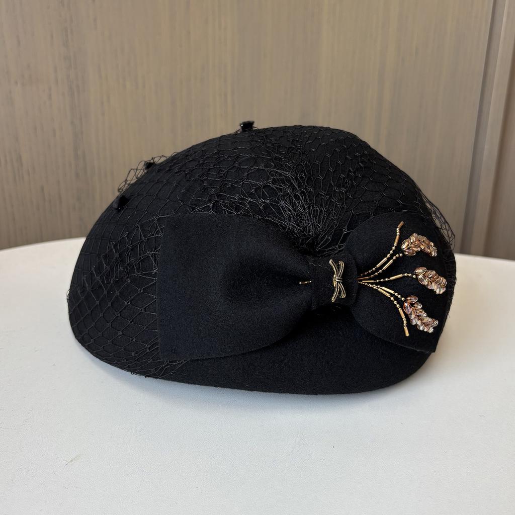 Autumn And Winter New Mesh Rhinestone Bow Wool Beret Female French Retro Painter Hat Elegant Temperament Top Hat