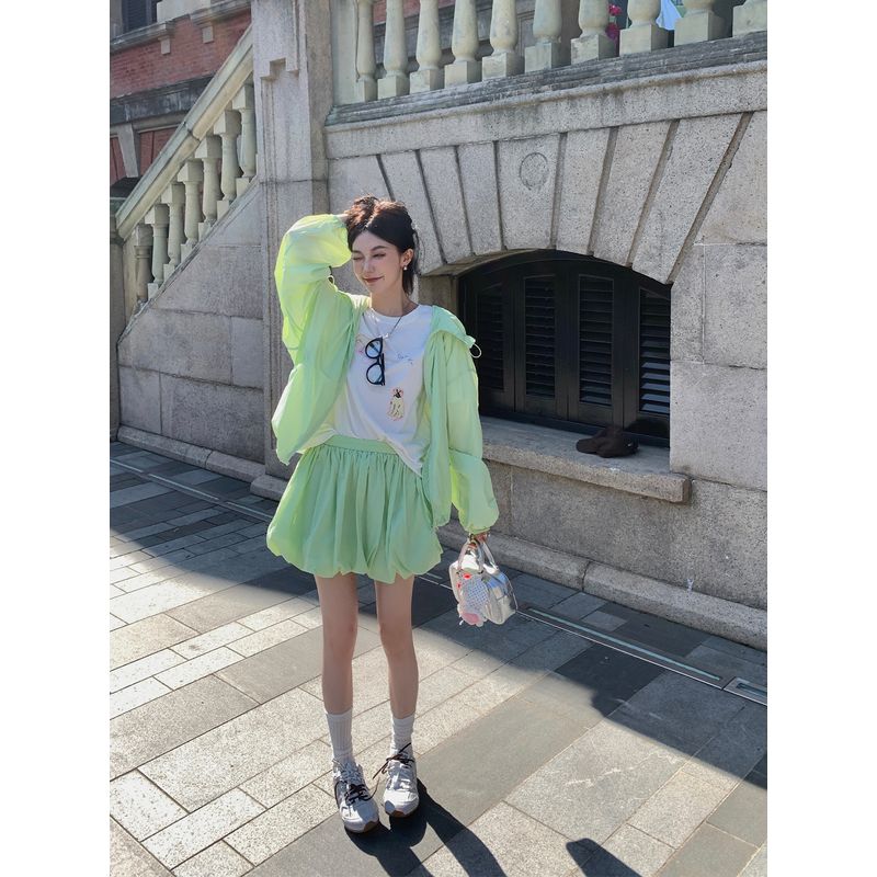 

Район Оуян Солнцезащитная толстовка с капюшоном Женская Летняя 2024 Новинка UPF50 + Тонкая Дышащая и Свободная Солнцезащитная Верхняя одежда Fruit green overskirt S