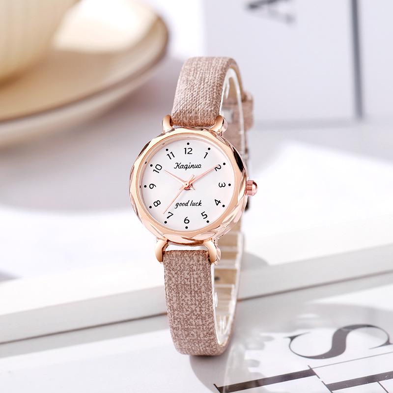 Niche Women's Simple Versatile Quartz Watch with Small Exquisite Dial – Casual Japanese Korean Style