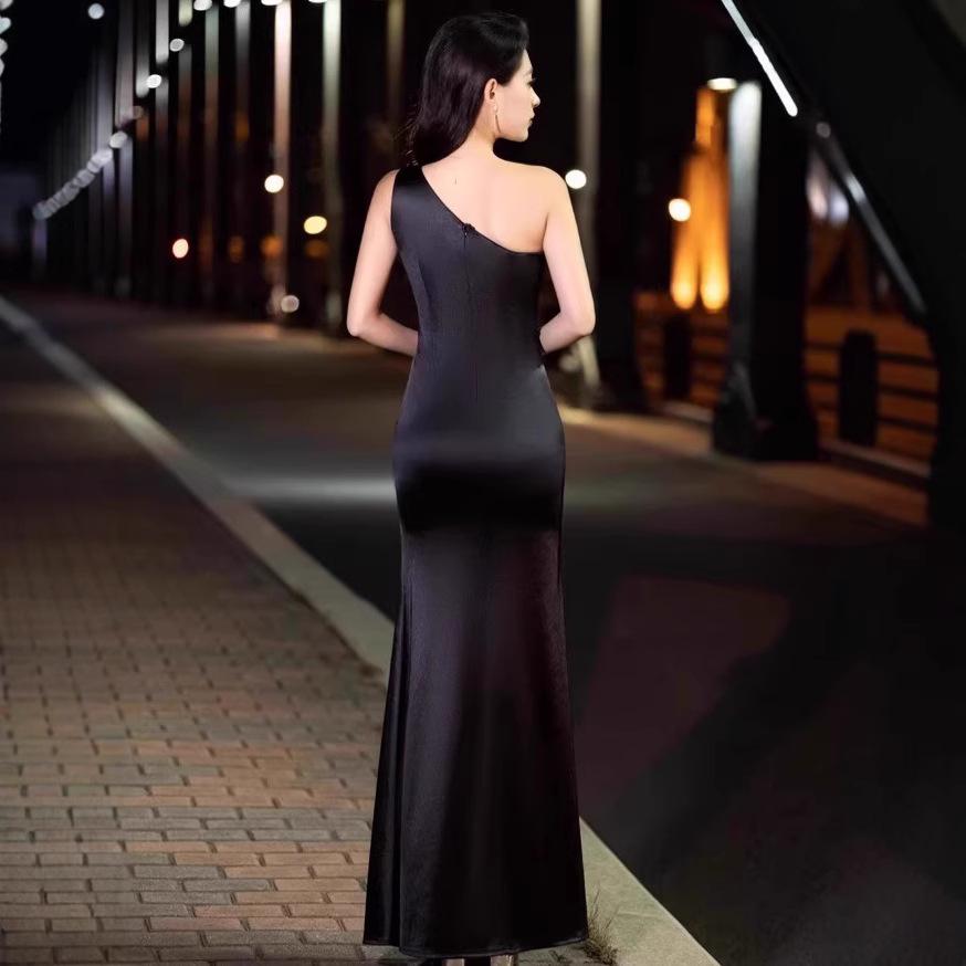 Single shoulder evening dress slim-fitting night wear spa technician night main store sexy split dress fishtail long