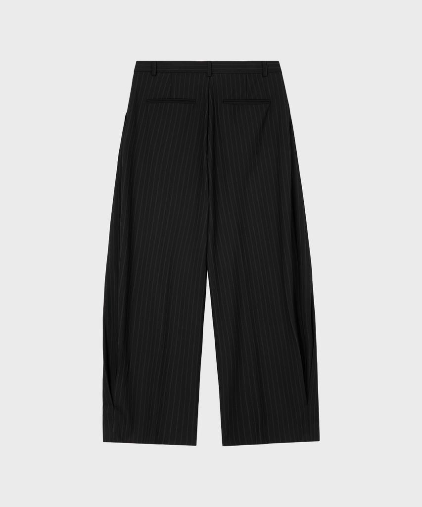 LEIRE Striped Curved Pintuck Slacks [Black]