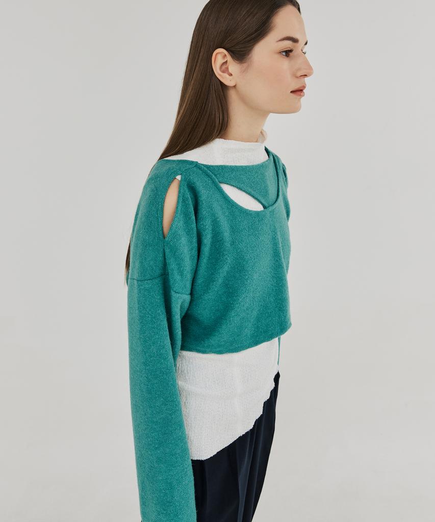 THEFRHT Cutout Two-Way Wool Crop Top (Teal)