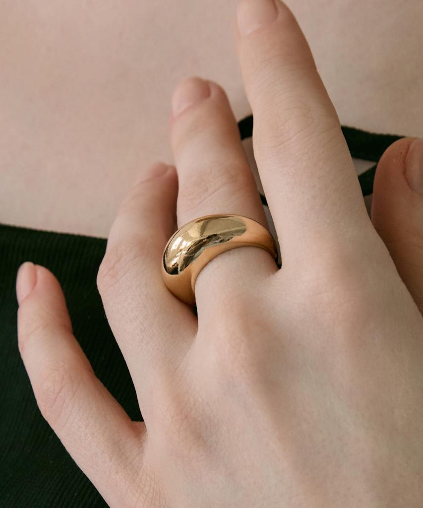 Dmoment (18K Gold Plated) Mellow Curve Dome Ring