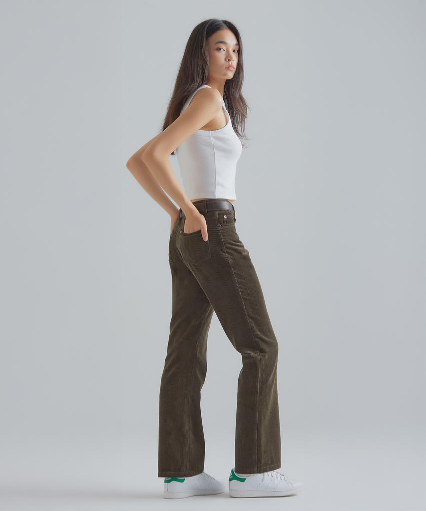 Peulaentigseobiseu Corduroy Bootcut Slacks - Khaki Brown