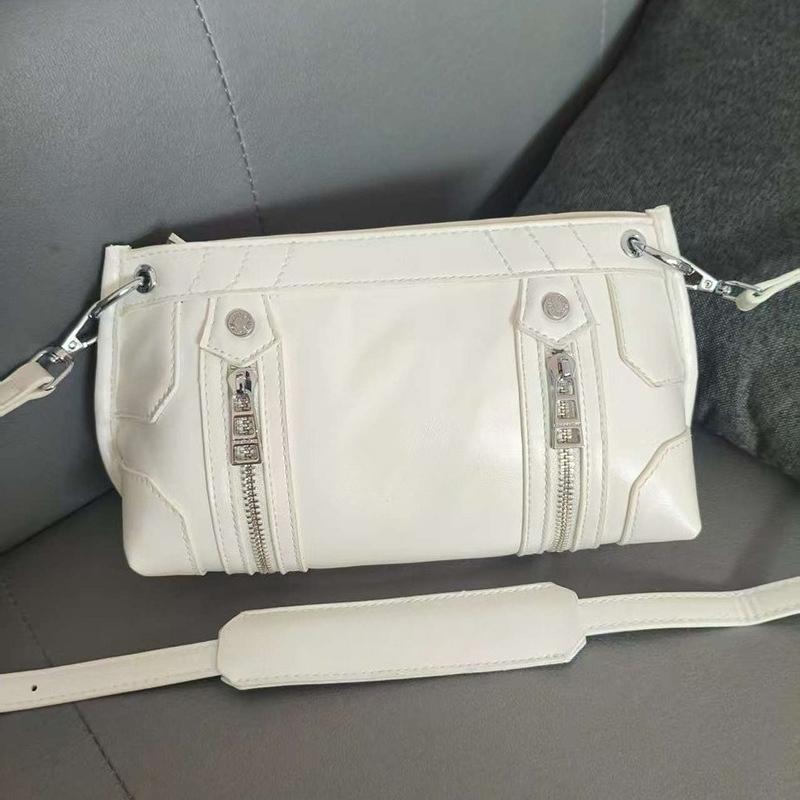 Francouzská Crossbody taška přes rameno Všestranná dámská polštářová taška Boston Velká kapacita Taška s hroty z vrbového proutí