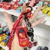 Disney Zestaw Breloczków Pixar Cars Błyskawica McQueen Klasyczna Postać Figurki ze Stopu Kolekcjonerskie Prezenty i Akcesoria Samochodowe