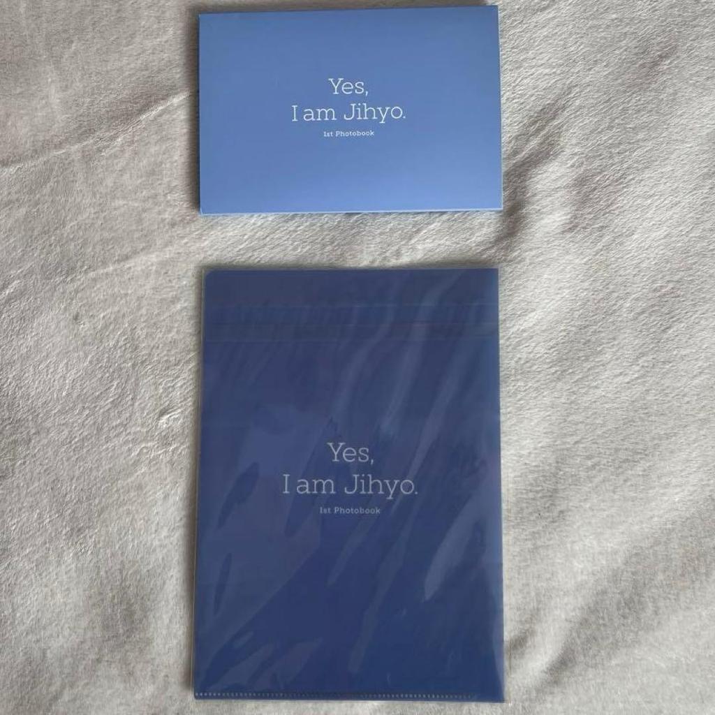 [USED] TWICE Yes, I am Jihyo. Photobook Bonus
