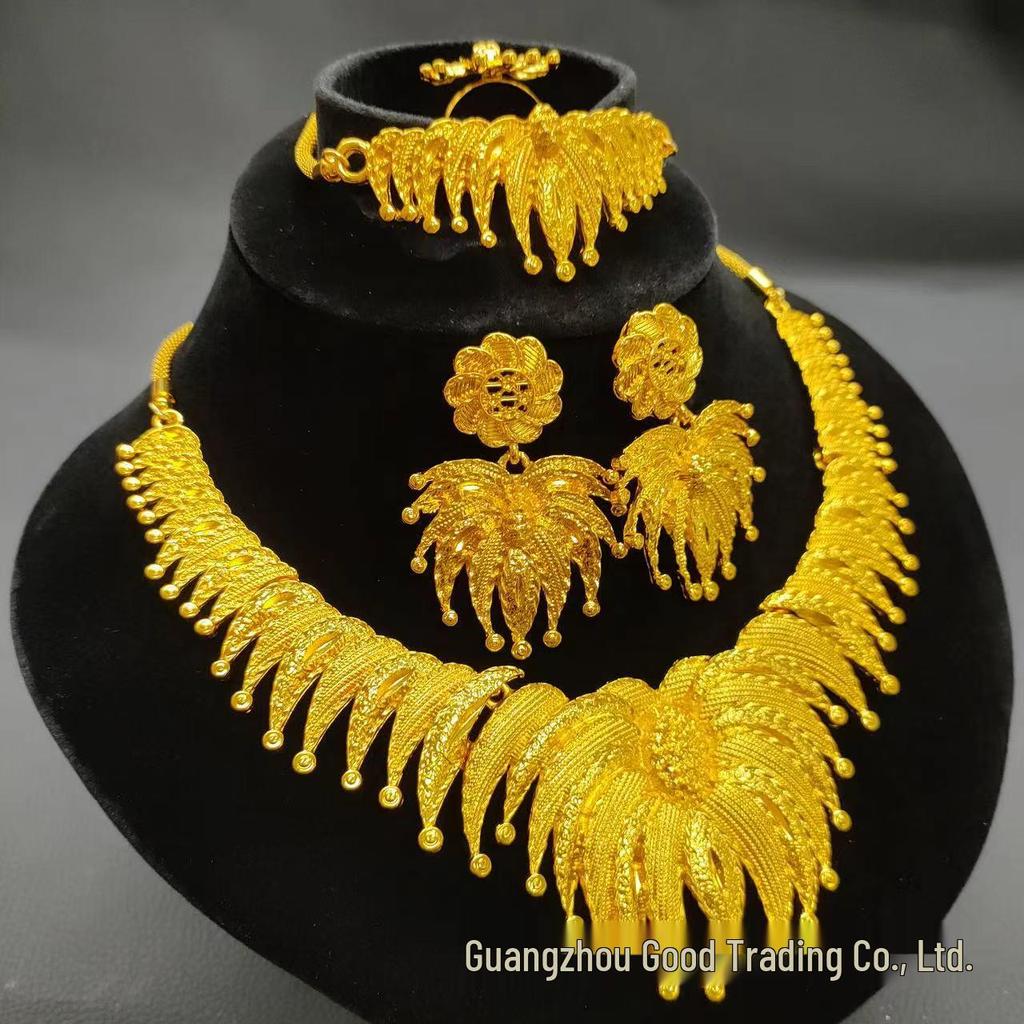 24k Gold Plated Dubai Bridal Jewelry Set: Necklace & Earrings (4-Piece)