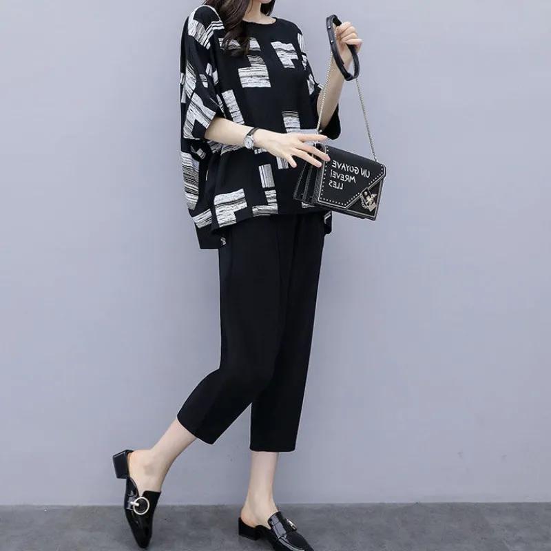 Übergröße Damenanzug für Mollige, Kurzärmeliges Western-Style Schwarz-Weiß T-Shirt, Lockerer und Figurbetonter Zweiteiler