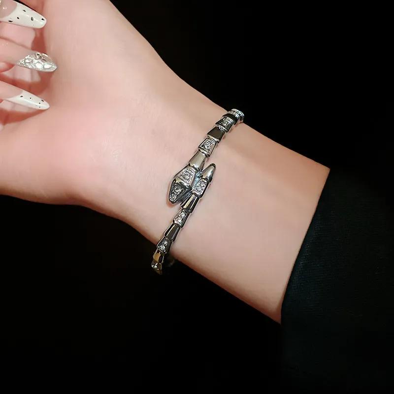Zircon Snake Cross-open Bracelet, High-end and Exquisite Bracelet, Light Luxury and Trendy Bracelet