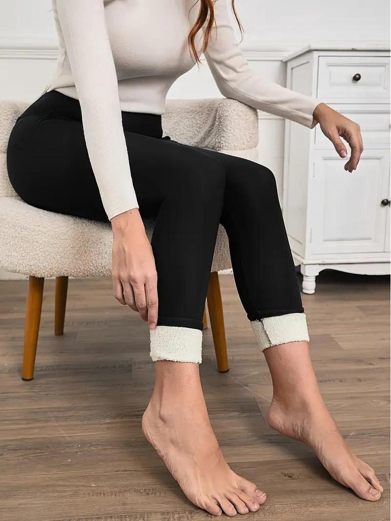 Plus Size Fleece-Lined High Waist Lamb Wool Leggings - Warm Elastic Women's Outerwear Pants