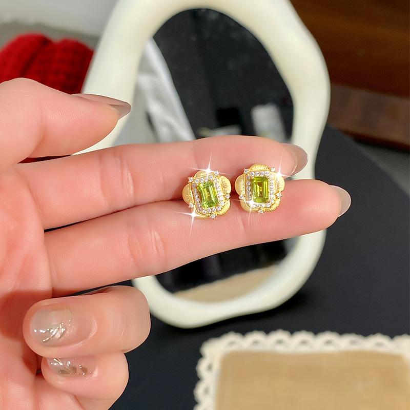 European American Retro Italian Brushed Natural Crystal Stone Earrings S925 Sterling Silver Stud Earrings Women's Jewelry Gift