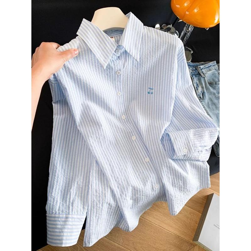 Womens Blue White Striped Cherry Embroidered Long Sleeve Shirt M синий
