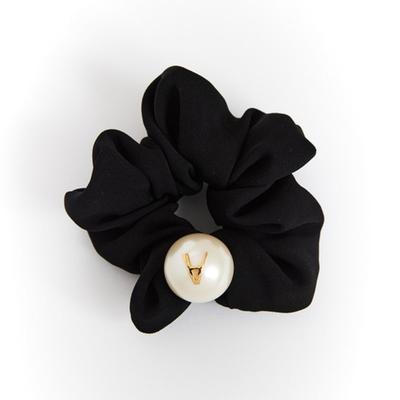 Viollina Pearl Scrunchie N Bracelet