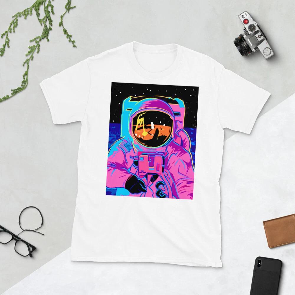 ASTRONAUT ON THE MOON AWESOME COLORFUL TRENDY Short-Sleeve Unisex T-Shirt 3XL