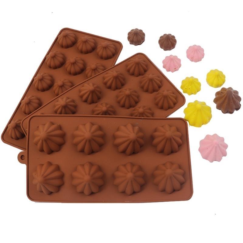 3D Flower-Shaped Chocolate Silicone Mold Cake Decorations Tool Fondant Mold
