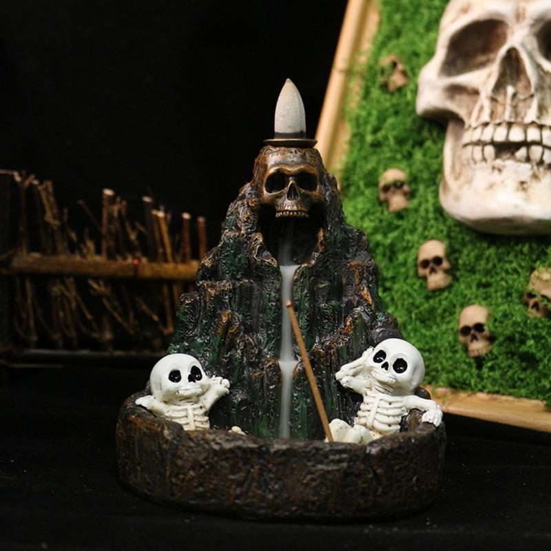 Skeleton Rockery Reflow Incense Decoration, Ghost Festival Home Living Room Bedroom Incense Decoration Resin Handicrafts