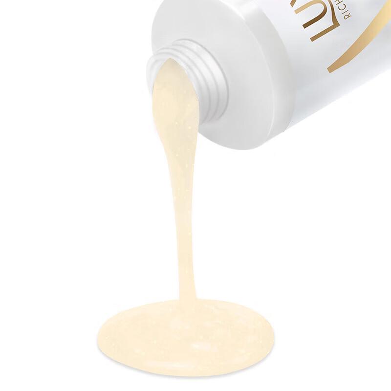 lux Hydrating Silky Smooth Shampoo