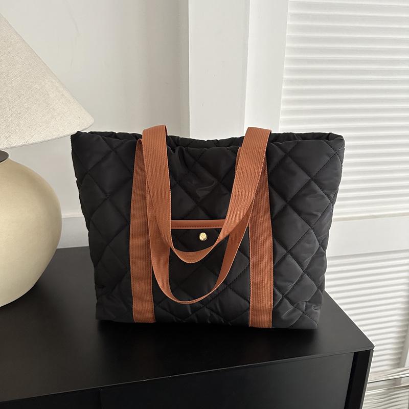 Quilted Design Trendy Oxford Shoulder Bags for Women Autumn Large Capacity Ladies Tote Bag Simple Portable Female Handbags