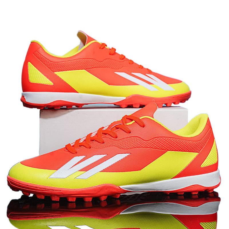 New Football Shoes Men's and Women's TF Broken Nails Competition Sports Training Shoes Young Students Long Nails Running Shoes