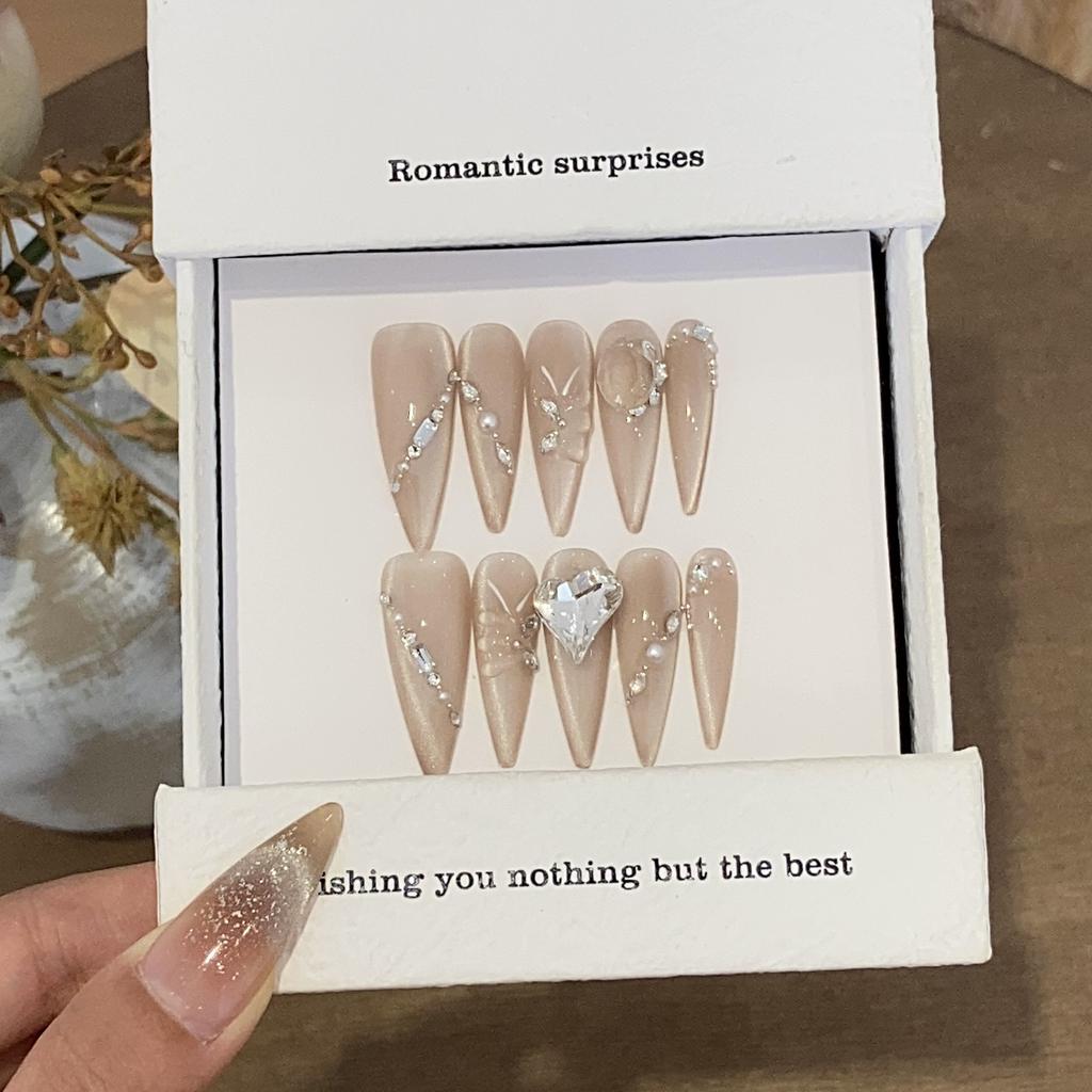 Oblique Pearl Broken Diamond Three-dimensional Butterfly Special Shape Crooked Heart Drill Western Region Butterfly Patch Wear Armor