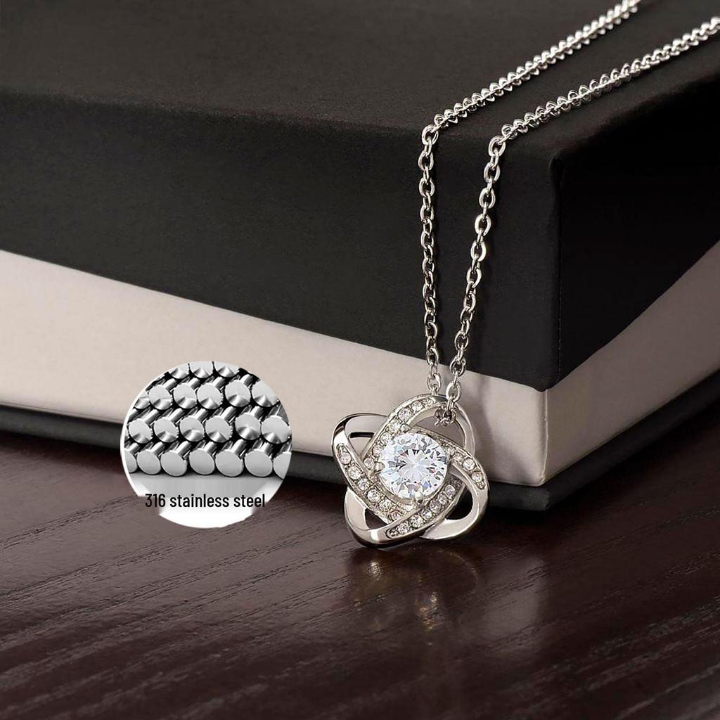 Stainless Steel Diamond Four-Leaf Clover Necklace, Non-Fading, Stylish Gift for Daughter