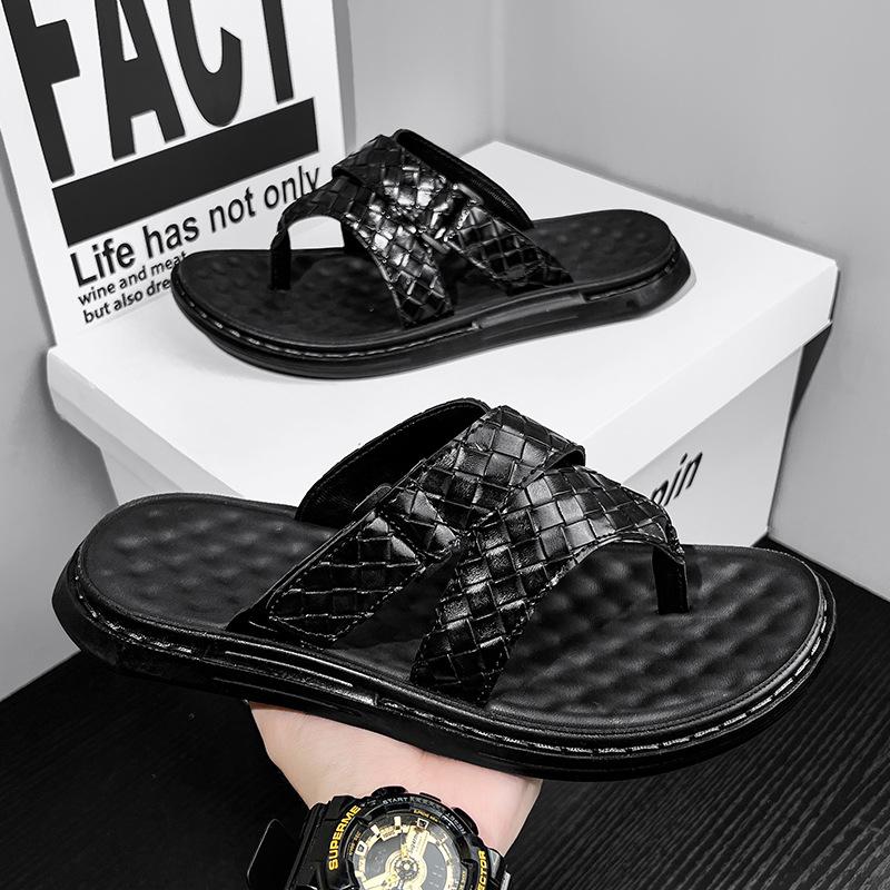 Slippers Men's Leather Surface Comfortable Soft Bottom High-end Niche Design One-word Street Shot Outside Wear Internet Celebrity Cool Slippers