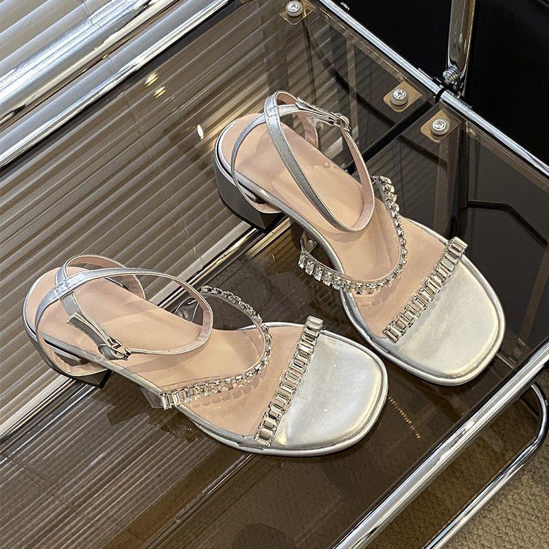 Beautiful silver super fairy sandals women's summer wear with skirt word with rhinestone high heels