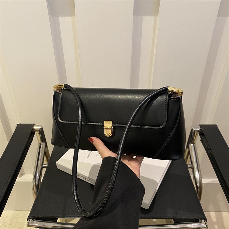 Minimalist Faux Leather Baguette Purse for Women Small Shoulder Crossbody Fashionable Daily Handbag CLE