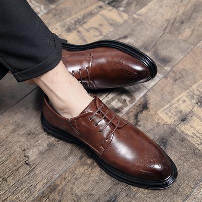 Herrenschuhe 46 große Größe neue Lederschuhe Mode Britischer Stil Brock geschnitzte Lederschuhe trendiger Gentleman Hochzeitsschuhe