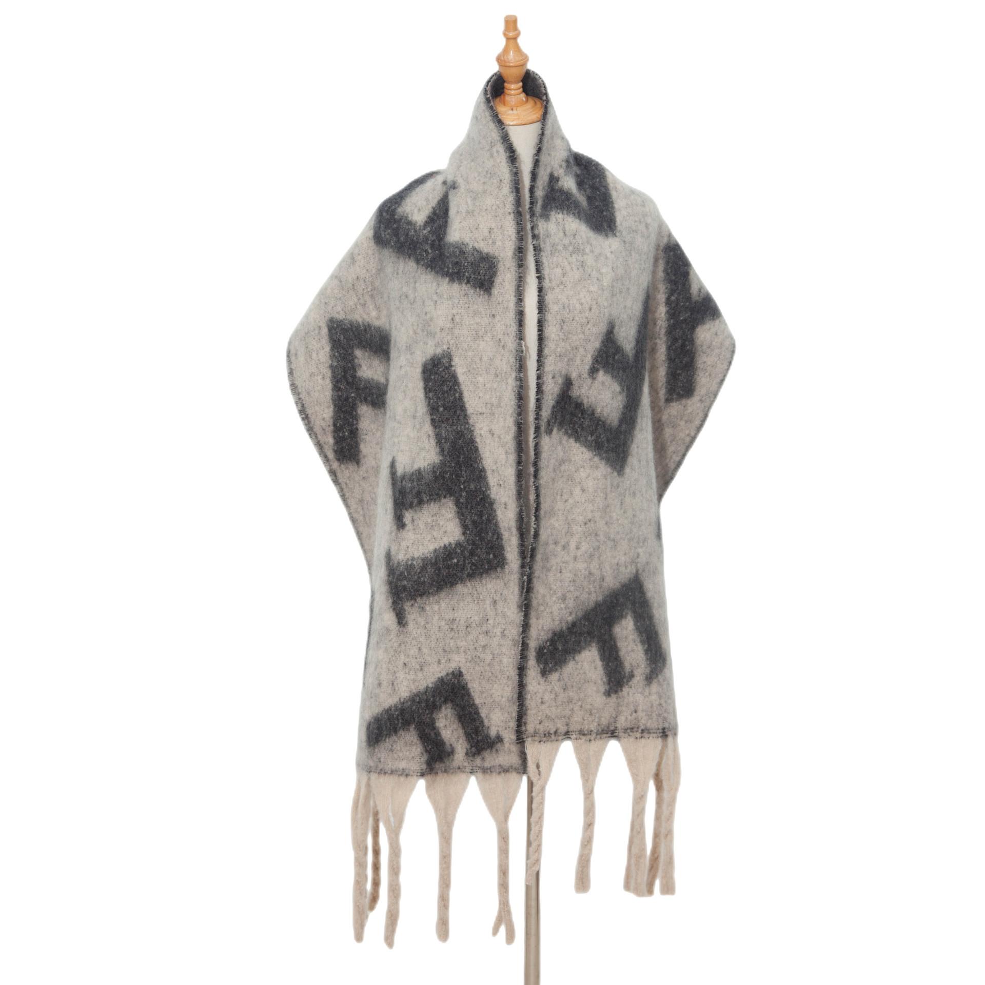 Женская теплая шаль — фото 18