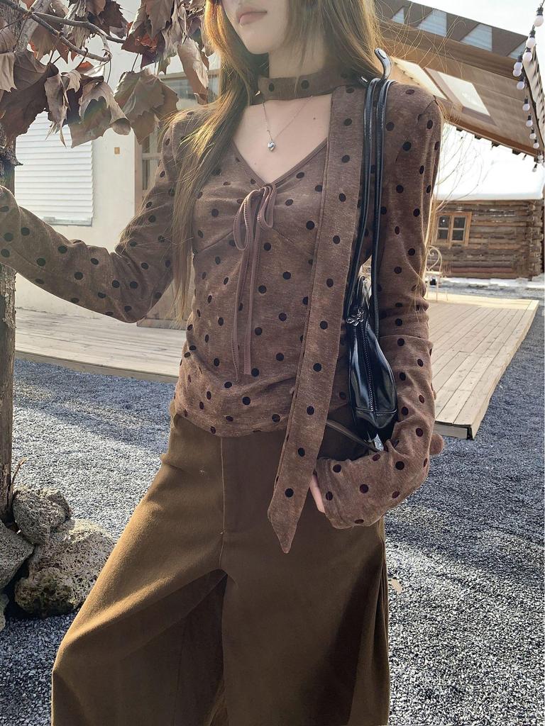 2025 Autumn/Winter Retro V-neck Polka Dot Lace-up Slimming Long-sleeved T-shirt for Women