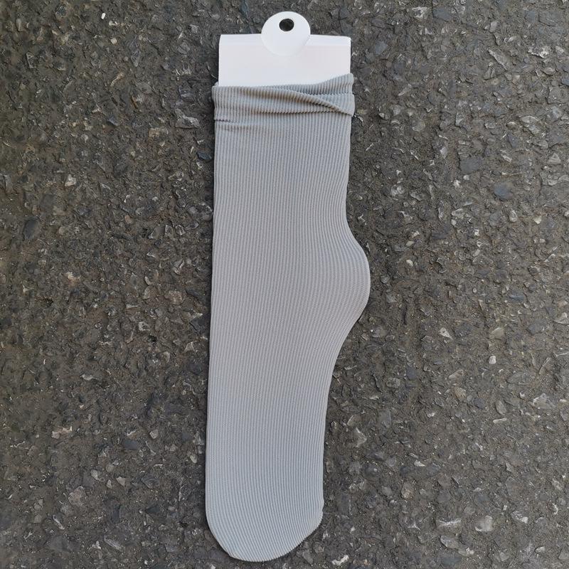 Spring/Summer Breathable Cotton Socks: Thin, Anti-Pilling, Seamless Postpartum Comfort, Solid Color, Casual Fashion