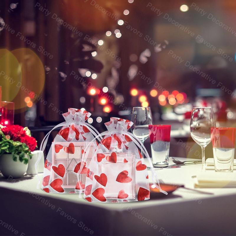 50 Stück Rote Liebesherz Organzabeutel Hochzeit Valentinstag Geschenk Süßigkeiten Kordelzugbeutel Schmuck-Ausstellungstaschen Geburtstagsparty Dekoration