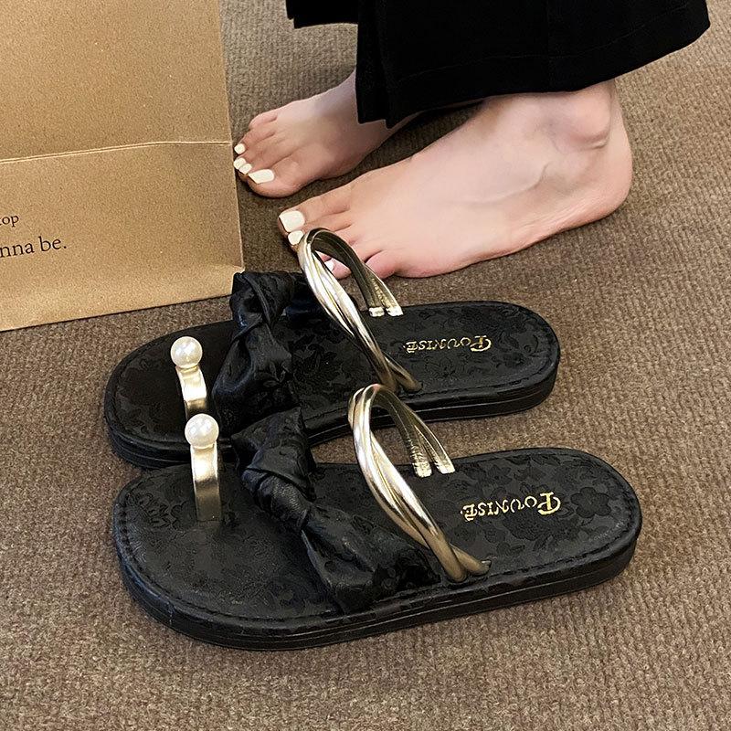 New Chinese Style with Skirt, Beach Shoes, Women's Summer Wear 2025 New Fairy Style Pearl Cover Toe Cool Slippers