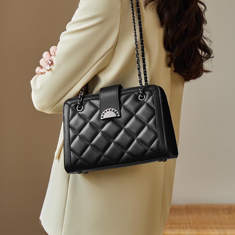 Mrs. Qiao Women's Bag 2025 New Women's Crossbody Bag Chain Bag High-end Genuine Leather Shoulder Underarm Bag