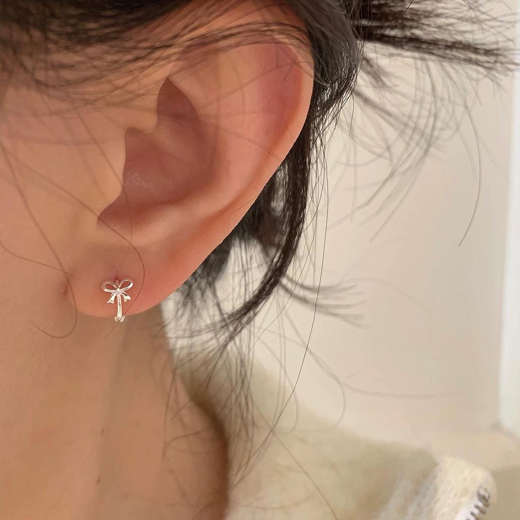 High-end Temperament Silver Earrings for Women