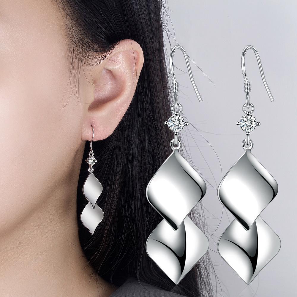 Chic Zirconia Double-Layered Leaf Dangle Earrings with Fresh Sequin Accents