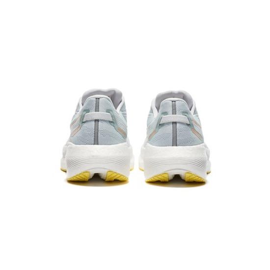 SAUCONY Triumph 20 Cushioned Slip Resistant Abrasion Resistant Low - S20759-81