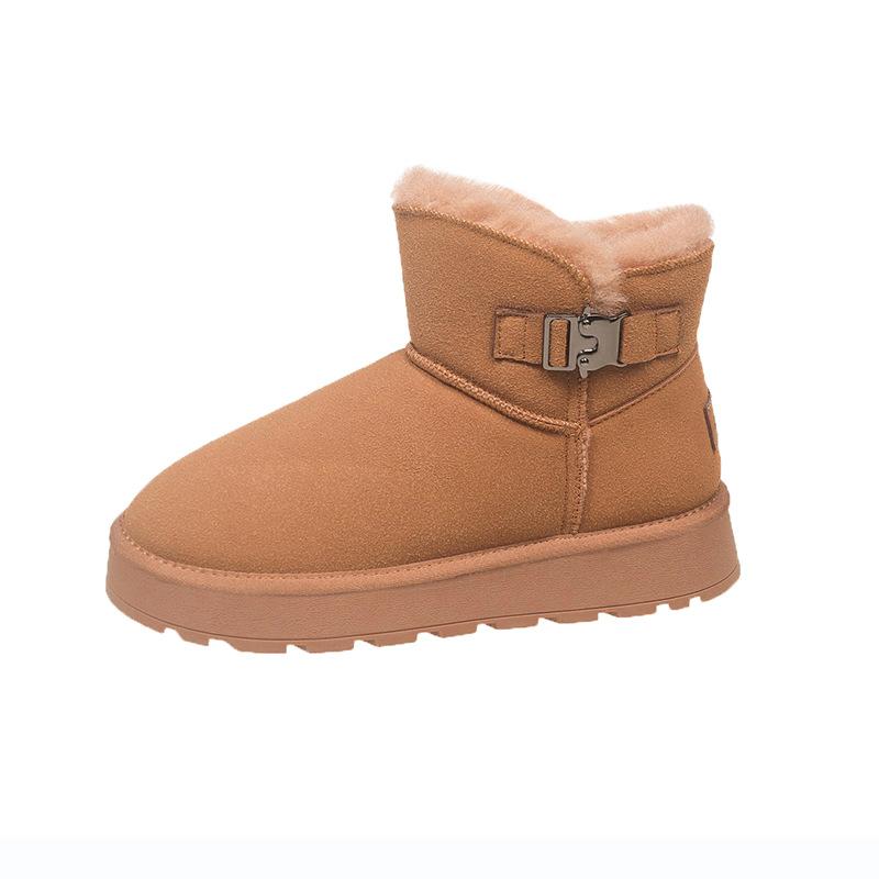 Thick-soled snow boots 2025 winter new men's non-slip fur integrated Korean version thickened warm casual cotton boots