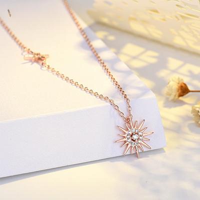 Rose Altın Güneş Kolye Modaya Uygun Mikro Kakmalı Köprücük Kemiği Zinciri