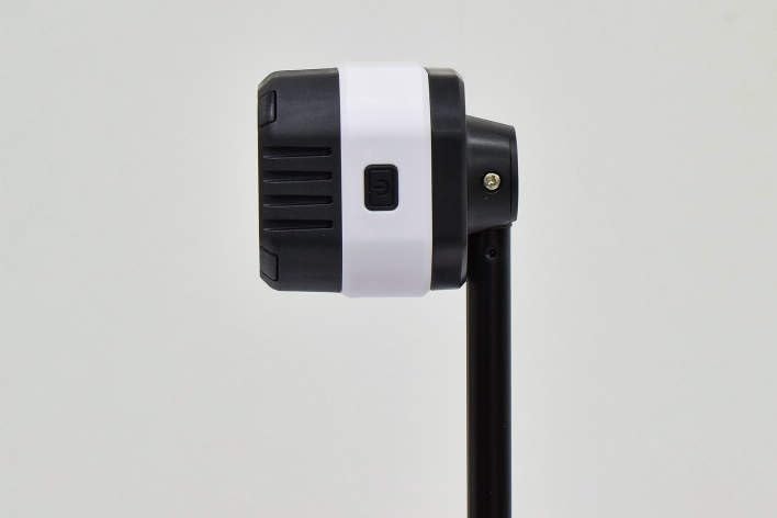 Nichido Kogyo 2-Way Camping Light Tomosuru LEH-2WAYL-CH, a Rechargeable LED Light That Can Be Used As a Tripod Light or a Handheld Light.