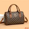 Fashionable Retro Printed Pillow Bag with Metal Sheet Simple Versatile Crossbody Bag for Commuting and Banquets