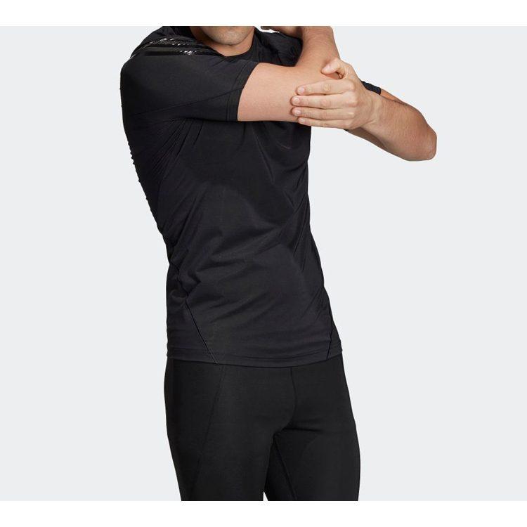 Adidas T Shirts Men's Black Crew Neck Moderate Straight Fit DQ3563