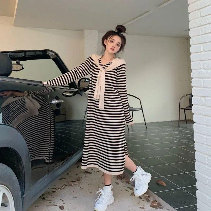 Early Autumn 2026 New Striped Loose and Thin Hooded Knitted Medium and Long Skirt Lazy Style Casual Dress Women